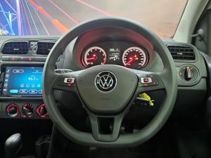 Volkswagen Polo Vivo hatch 1.6 Life - Image 5
