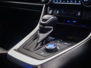 Toyota RAV4 2.5 Hybrid VX E-Four - Image 10