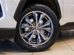 Toyota RAV4 2.5 Hybrid VX E-Four - Image 14