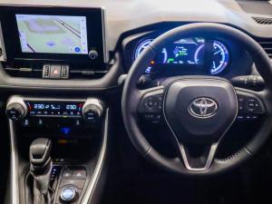 Toyota RAV4 2.5 Hybrid VX E-Four - Image 6