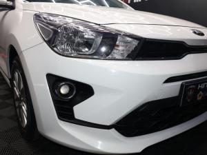 Kia Rio hatch 1.4 LX - Image 6