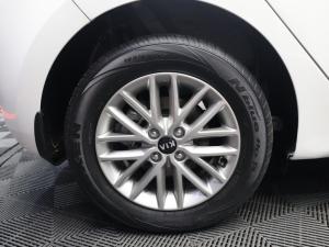 Kia Rio hatch 1.4 LX - Image 7