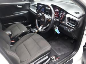 Kia Rio hatch 1.4 LX - Image 9