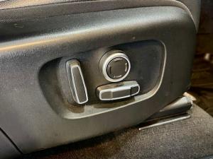 Land Rover Discovery Sport D200 R-Dynamic SE - Image 18