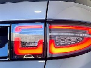 Land Rover Discovery Sport D200 R-Dynamic SE - Image 9