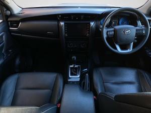 Toyota Fortuner 2.4GD-6 auto - Image 6