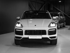 Porsche Cayenne coupe Platinum Edition - Image 3