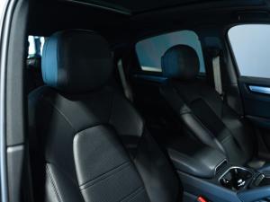 Porsche Cayenne coupe Platinum Edition - Image 7