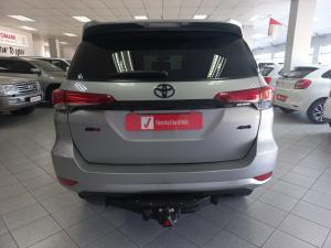 Toyota Fortuner 2.4GD-6 4x4 - Image 6