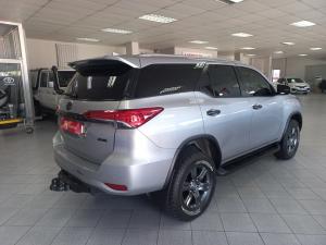 Toyota Fortuner 2.4GD-6 4x4 - Image 3