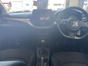 Toyota Starlet 1.5 Xi - Image 6