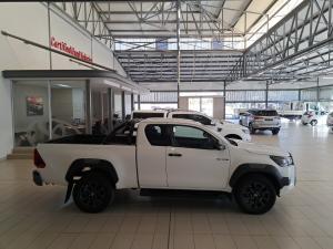 Toyota Hilux 2.8GD-6 Xtra cab Legend auto - Image 4