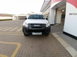 Isuzu D-Max Gen 6 250 single cab Fleetside safety - Image 4