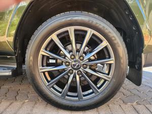 Lexus LX 500d F Sport - Image 9
