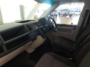 Volkswagen Transporter 2.0BiTDI crew bus SWB 4Motion auto - Image 7