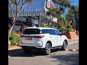 Toyota Fortuner 2.4GD-6 4x4 - Image 2