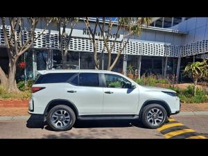 Toyota Fortuner 2.4GD-6 4x4 - Image 3