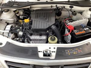 Nissan NP200 1.6i safety pack (aircon) - Image 16