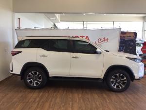 Toyota Fortuner 2.8GD-6 48V - Image 3