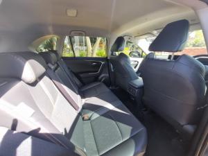 Toyota RAV4 2.5 Hybrid GX-R E-Four - Image 9