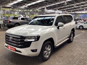Toyota Land Cruiser Prado 2.8GD VX-L - Image 23