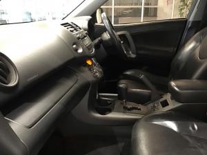 Toyota RAV4 2.0 VX auto - Image 7