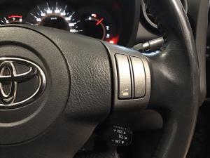 Toyota RAV4 2.0 VX auto - Image 10