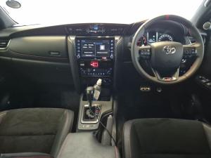 Toyota Fortuner 2.8GD-6 4x4 GR-Sport - Image 6