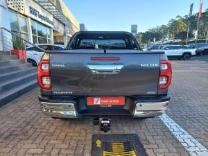 Toyota Hilux 2.8GD-6 48V double cab 4x4 Raider - Image 5