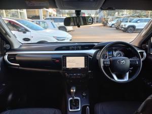 Toyota Hilux 2.8GD-6 48V double cab 4x4 Raider - Image 6