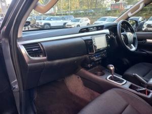 Toyota Hilux 2.8GD-6 48V double cab 4x4 Raider - Image 7