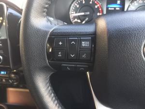 Toyota Hilux 2.8GD-6 48V double cab 4x4 Raider - Image 9