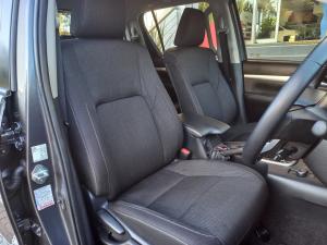 Toyota Hilux 2.8GD-6 48V double cab 4x4 Raider - Image 14