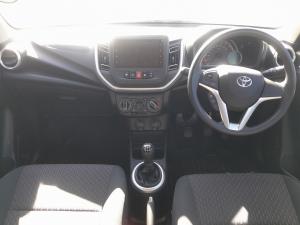 Toyota Vitz 1.0 XR manual - Image 6
