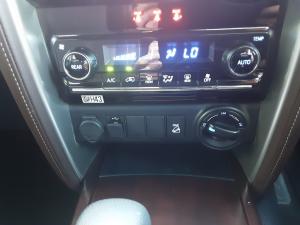 Toyota Fortuner 2.8GD-6 4X4 Epic Black automatic - Image 13