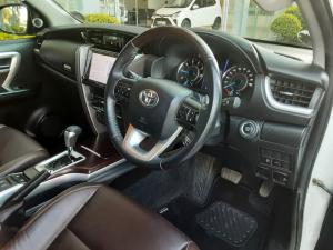 Toyota Fortuner 2.8GD-6 4X4 Epic Black automatic - Image 15