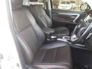 Toyota Fortuner 2.8GD-6 4X4 Epic Black automatic - Image 16