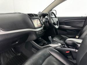 Dodge Journey 3.6 V6 R/T automatic - Image 12