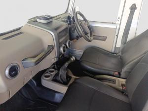 Mahindra Thar 2.5 Crde 4X4 Soft TOP - Image 3