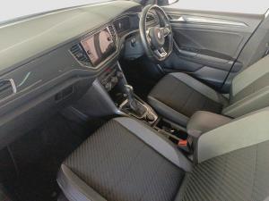 Volkswagen T-ROC 2.0 TSI 4M R-LINE DSG - Image 3