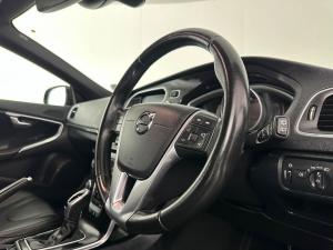 Volvo V40 CC D3 Inscription Geartronic - Image 17