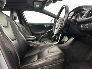 Volvo V40 CC D3 Inscription Geartronic - Image 18