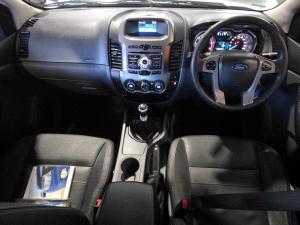 Ford Ranger 3.2TDCi XLT automaticD/C - Image 11