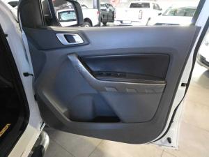 Ford Ranger 3.2TDCi XLT automaticD/C - Image 14