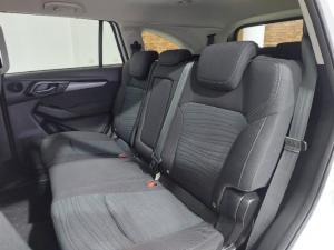 Isuzu mu-X 3.0TD LS - Image 8