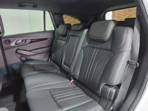 Isuzu mu-X 3.0TD Onyx XT 4WD - Image 8