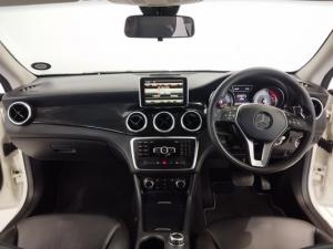 Mercedes-Benz CLA CLA180 auto - Image 11