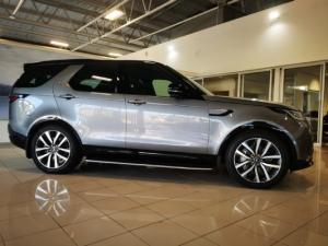 Land Rover Discovery D300 R-Dynamic HSE - Image 5