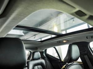 Volvo XC40 B3 Ultimate Dark - Image 20