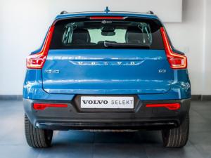 Volvo XC40 B3 Ultimate Dark - Image 4